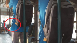 Nam sinh dùng hẳn ổ khóa 'siêu to' để khóa balo khi lên xe buýt