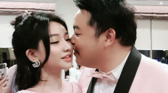 Chia tay Thanh Bi, Quang Lê công khai ôm hôn vợ cũ Hồ Quang Hiếu