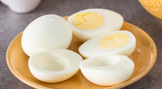 Đây là kiểu ăn trứng có hại, bổ mấy cũng biến thành 'độc dược', chớ dại mà ăn