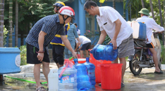 Nước sạch sông Đà đã cấp nước trở lại cho người dân Hà Nội