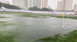Đội tuyển U22 Việt Nam sẽ thi đấu bất chấp mưa bão, sân ngập lõm bõm trong trận gặp U22 Singapore tối nay?