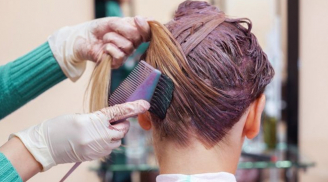 Phụ nữ nhuộm tóc nhiều tăng nguy cơ ung thư vú và đây là những đối tượng nên tránh xa việc này