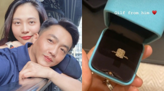 Đâu chỉ được chồng đưa đi Mỹ du lịch, Đàm Thu Trang còn được tặng nhẫn kim cương đắt giá