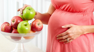 Mỗi ngày mẹ bầu đều ăn 1 quả táo, đi khám mới phát hiện ra mình đã làm một điều cực tốt cho con