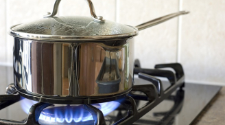 Nấu bếp ga nhớ 4 quy tắc 'vàng' giúp bạn tiết kiệm chi phí sinh hoạt hàng tháng