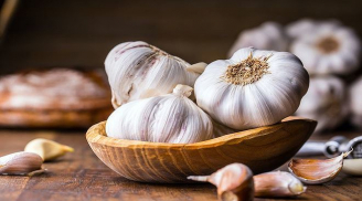 Tỏi chống cúm cực tốt nhưng có những người không nên ăn tỏi kẻo độc hại, thậm chí bệnh tình thêm nặng