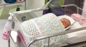 Bé sơ sinh vừa chào đời đã nhiễm Covid-19, trở thành bệnh nhân nhỏ tuổi nhất thế giới