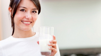 Khung giờ vàng uống 1 cốc sữa mang lại lợi ích gấp đôi