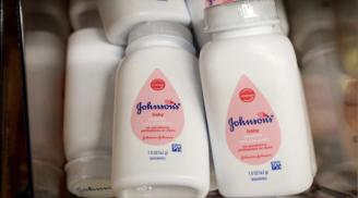 Johnson & Johnson ngừng bán phấn rôm trẻ em vì cáo buộc chứa chất gây ung thư