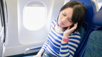 Mẹo làm giảm ù tai khi đi máy bay