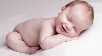 3 thói quen khi ngủ của trẻ sơ sinh chứng tỏ não đang hoạt động tốt, lớn lên nhất định thông minh hơn người