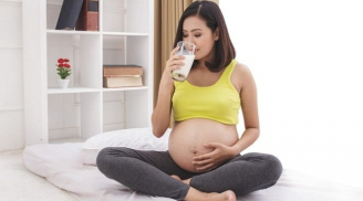 Bà bầu uống sữa tươi đúng giờ 'vàng' đảm bảo con tăng cân, chân dài từ trong bụng mẹ