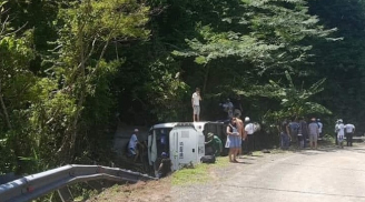 Lật xe khách ở Quảng Bình, ít nhất 8 người thiệt mạng