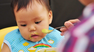 Chuyên gia mách mẹ các thực phẩm đừng cho trẻ dưới 3 tuổi ăn