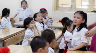 Nhiều nữ sinh lớp 4 ở Hà Tĩnh mắc bệnh lạ: 'Cứ hễ ai hỏi đến là khóc'