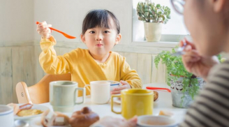 Vợ lẫn chồng đều cao vượt trội, con trai sinh ta lại thấp hơn các bạn cùng lứa, điều này là 'thủ phạm'