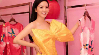 Sao Việt 'đụng hàng' váy áo từ NTK Vũ Ngọc & Son, riêng siêu mẫu quốc tế còn phối khẩu trang chim én