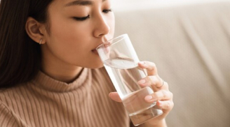 6 thời điểm uống nước gây hại sức khỏe, làm nội tạng tổn thương