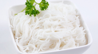 Bún ngon nhưng không phải ai cũng ăn được: Bác sĩ khuyên 4 đối tượng chớ dại đụng vào