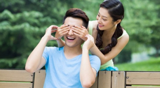 5 dấu hiệu chứng tỏ phụ nữ đang hẹn hò với kiểu đàn ông ''nguy hiểm''