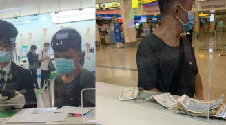 Tấm vé máy bay ấm tình người của chàng trai khuyết tật: 'Đợi em đi vay bạn thêm tiền, rồi quay lại mua vé'