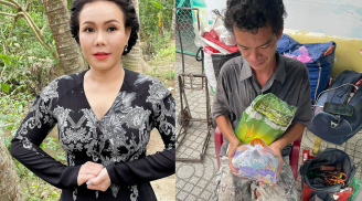 Việt Hương tặng quà cho bà con và nghệ sĩ nghèo gặp khó khăn giữa mùa dịch
