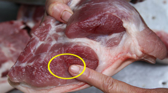 Thịt lợn có 4 dấu hiệu này dù rẻ mấy cũng đừng mua, ăn vào sinh bệnh hại thân
