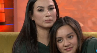 Con gái Phi Nhung cập nhật tình hình sức khỏe của mẹ: 'Có thể tuần sau người ta sẽ rút ống thở cho mẹ'
