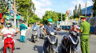 Người dân 19 khu vực vùng xanh Hà Nội có phải xuất trình giấy đi đường không?