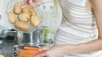 Bà bầu ăn khoai tây nhiều có gây ảnh hưởng đến thai nhi hay không, cần lưu ý gì khi ăn?