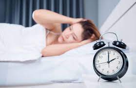 Đêm ngủ nếu tỉnh giấc đúng 2 khung giờ này: Cảnh báo gan, phổi đang tổn thương nghiêm trọng
