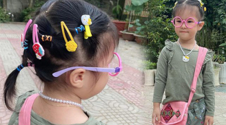 Lê Phương thích thú khi có thể cùng con gái làm điệu, tô son thắt tóc mỗi khi rảnh rỗi