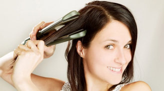 4 lý do bạn không nên duỗi tóc nhiều lần