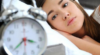 Đêm nào cũng tỉnh giấc 3-4 giờ sáng rồi không thể ngủ tiếp: Có thể bạn đã mắc một trong 6 bệnh này