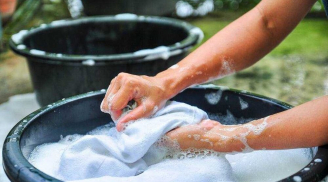 Đổ chút cồn vào rèm cửa 30 phút sau điều bất ngờ xảy ra khiến ai cũng muốn thử