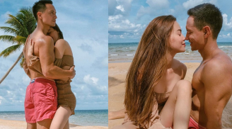 Hà Hồ và Kim Lý gây bão mạng xã hội với màn ôm hôn cực tình tứ trên bãi biển