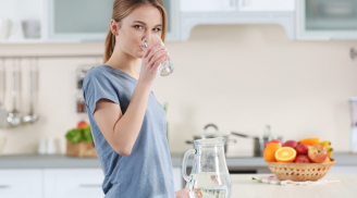 5 kiểu uống nước giúp giảm mỡ bụng, gầy nhanh chị em phụ nữ đừng dại bỏ qua