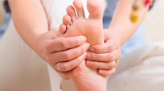 9 dấu hiệu qua bàn chân cho thấy sức khỏe của bạn đang kêu cứu, ai không có thật đáng chúc mừng