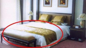 Tại sao khách sạn cũng có 1 mảnh vải trải ngang giường: 90% tưởng chỉ dùng trang trí không biết công dụng thật