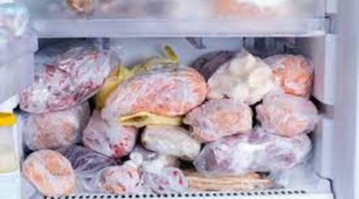 Điều gì sẽ xảy ra với cơ thể nếu ăn thịt để tủ lạnh lâu ngày?