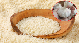 Vì sao nên vùi tỏi vào thùng gạo: Người thông minh đã làm từ lâu, biết lý do bạn sẽ muốn áp dụng ngay