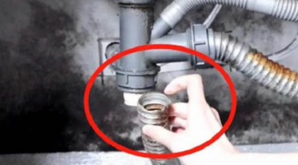 Đường ống nước bị tắc cứng đừng vội gọi thợ, làm thế này giải quyết được ngay, không tốn kém