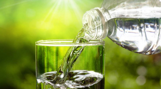 Uống nước buổi sáng giúp kéo dài tuổi thọ, đẹp da, nhưng 5 loại nước này được khuyến cáo không nên