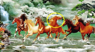 Vì sao trong bức tranh phong thủy 'Mã đáo thành công' luôn có một con ngựa quay đầu lại?