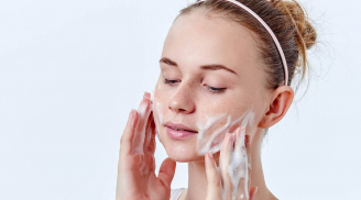 Những sai lầm nghiêm trọng khi rửa mặt khiến da nhăn nheo, mụn nhọt thường xuyên