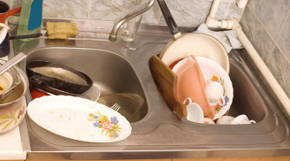 4 vật dụng trong nhà bếp là 'ổ chứa vi khuẩn': Chuyên gia cảnh báo cần thay thế thường xuyên