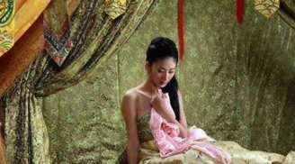 Tổ Tiên dặn kỹ: 'Một nhà có tam voi, quỷ thân không dám động đến', tam voi ở đây là gì?