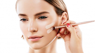 Mẹo dùng kem nền và serum đúng cách giúp da căng bóng, mịn màng trong phút chốc