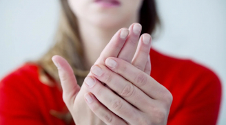Bàn tay xuất hiện 5 điều này là dấu hiệu cảnh báo suy thận, tuyệt đối không nên bỏ qua