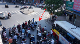 Dừng xe dưới bóng râm chờ đèn đỏ có bị phạt không?